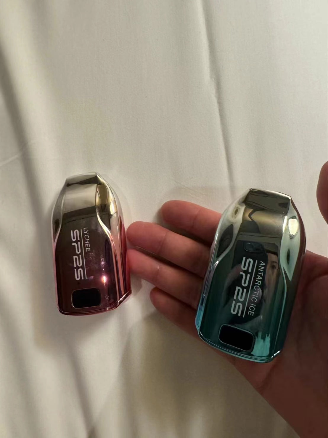 SP2拋棄式 12000口  擁有發光顯示屏 可充電電子煙 30ml超大容量-VAKA糖果雲煙館