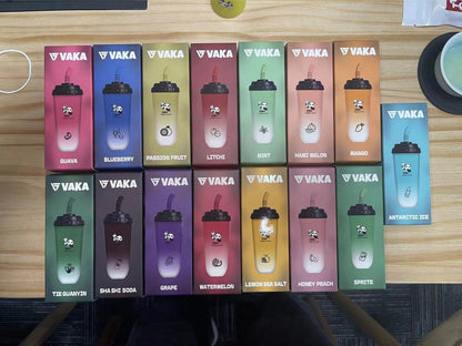 VAKA奶茶杯 - 7500口PUFFS 拋棄式電子煙/ 一次性可充電奶茶杯 - VAKA糖果雲煙館